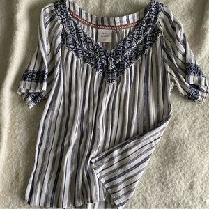 Short Sleeve, V-neck Blouse